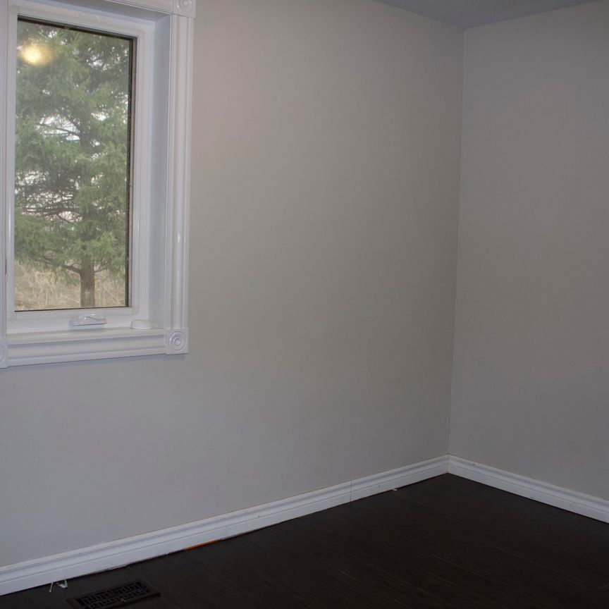 For Lease - 685538 Highway 2 Highway, Woodstock, Ontario - Photo 1