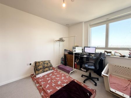 2 Bedroom Apartment To Let - Photo 4