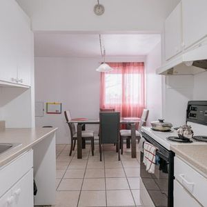 Appartement 4 ½ à louer Sainte-Foy / Sillery juillet 2026 - Photo 2