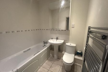 Lockhart Road, WATFORD - Photo 4