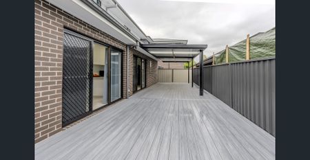 Easy-Care Living with Full Comfort and Convenience - Photo 4