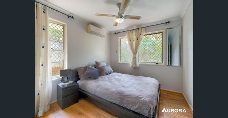 A Welcoming Home in a Peaceful Stafford Heights Setting - Photo 5
