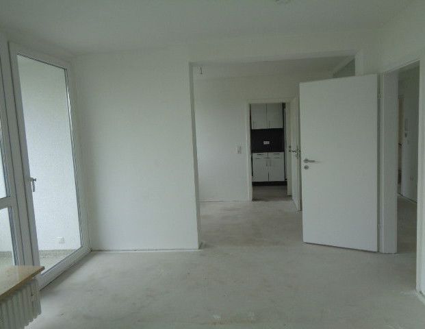 Schöner Wohnen: großzügige 3-Zimmer-Wohnung inkl. Einbauküche! - Photo 1