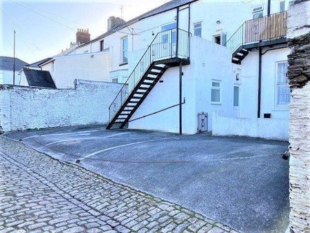 Hill Park Crescent, Plymouth, Devon, PL4 - Photo 5