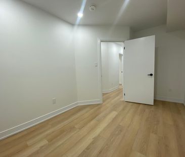 For Lease - 462 Northcliffe Boulevard Unit# 1, Toronto, Ontario - Photo 5