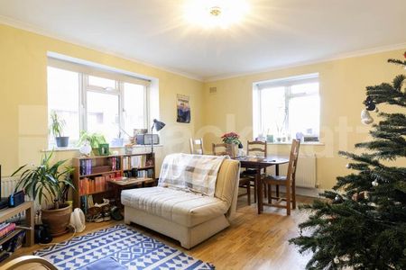 Shoot Up Hill, Wiltern Court, NW2 - Photo 2