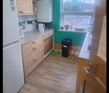 Room in a Shared House, Buxton Road, E17 - Photo 5