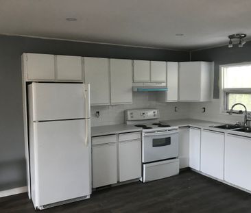 $2, 595, 1326 Ladner Rd, Kelowna South - Photo 5