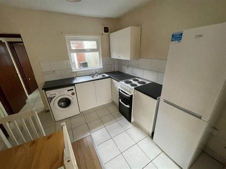 48 Raby Street, Belfast, BT7 2GY - Photo 3