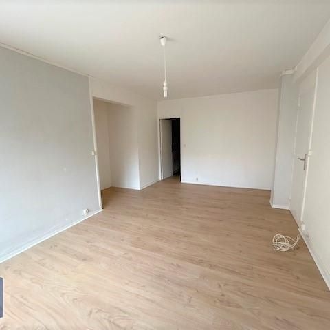 Location Appartement 4 pièces 70m² LILLE 59000 - Photo 1