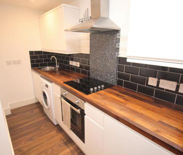 1 bedroom flat to rent - Photo 4