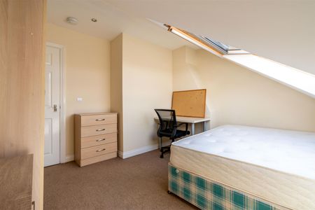 6 bed maisonette to rent in Holmwood Grove, Jesmond, NE2 - Photo 5