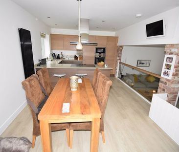 3 Bed Detached House, Seymour Road, BS16 - Photo 4