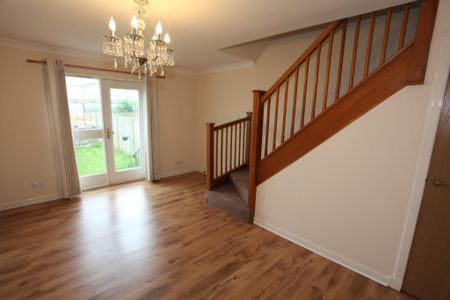 2 bedroom terraced house to rent - Photo 2