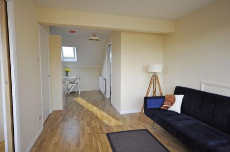 1 bedroom flat to rent - Photo 2