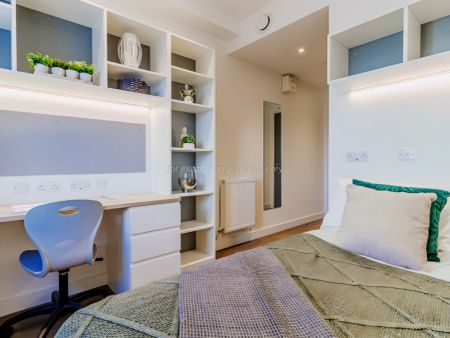 Standard Ensuite - Photo 2