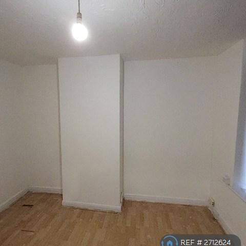 2 bedroom semi-detached house to rent - Photo 1