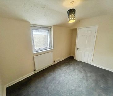 3 bedroom property to rent - Photo 4