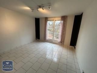 Location Appartement 3 pièces 49m² LE PETIT QUEVILLY 76140 - Photo 1