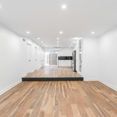 4093 Rue Cartier, H2K 4G3, H2K 4G3, Montréal - Photo 1