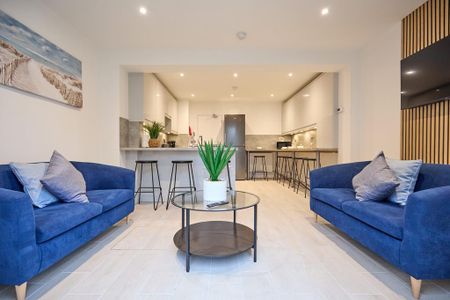 5 bedroom terraced house to rent - Photo 3