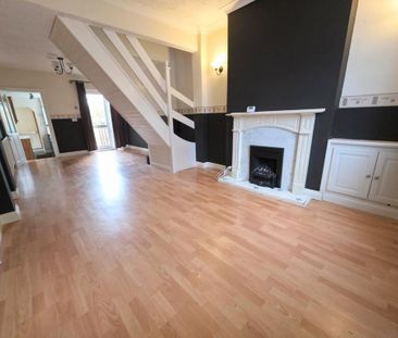 2 bedroom house to rent - Photo 3