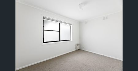 Fresh family home! - Photo 4