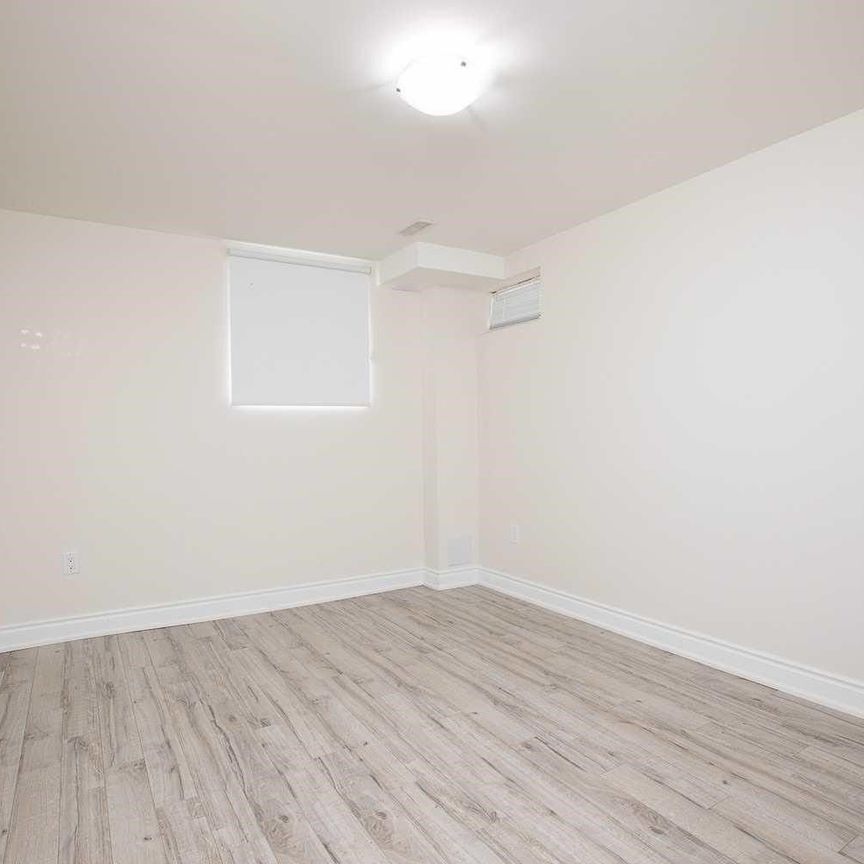 For Lease - 42 Rising HIll Ridge Unit# BASEMENT UNIT, Brampton, Ontario - Photo 1