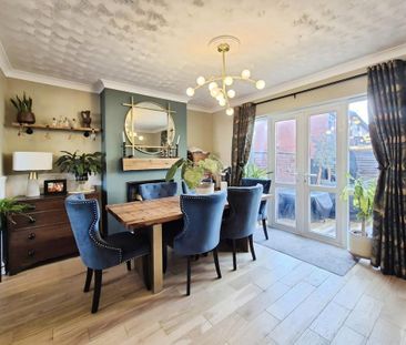 3 bedroom semi-detached house to rent - Photo 1