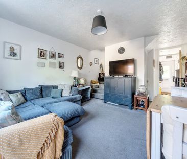 2 bedroom terraced house to rent - Photo 1