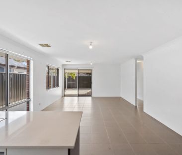 Stylish Family Living in a Sought-After Location - Photo 1