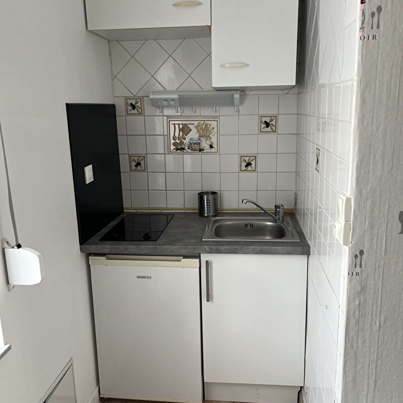 Location Appartement 1 pièce 22m² - Photo 1