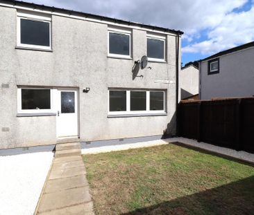 2 bedroom end of terrace house to rent - Photo 4