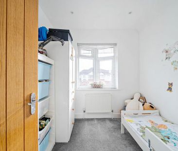 2 bedroom maisonette to rent - Photo 2