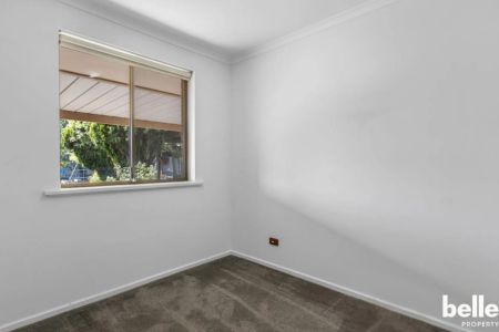 Spacious 4-Bed, 2-Bath Family Home on Large 950 m² Block at 8 Athens Terrace, Gawler East - Photo 5