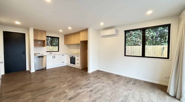 Charming 2-Bedroom Home at 7/41 Horseshoe Lake Rd - Photo 1