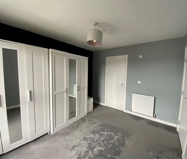 3 bedroom property to rent - Photo 4