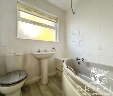 Hill Road, Benfleet, SS7 - Photo 3