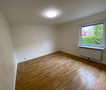 Pusshagen, Jordbro - Photo 2