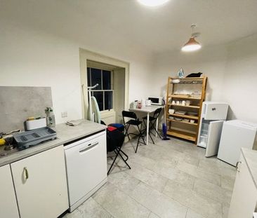 Pembroke Dock, Pembroke Dock, SA72 - Photo 4