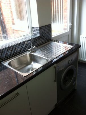 Two Bedroom Apartment, Helmsley Road, Sandyford/Jesmond - Photo 1