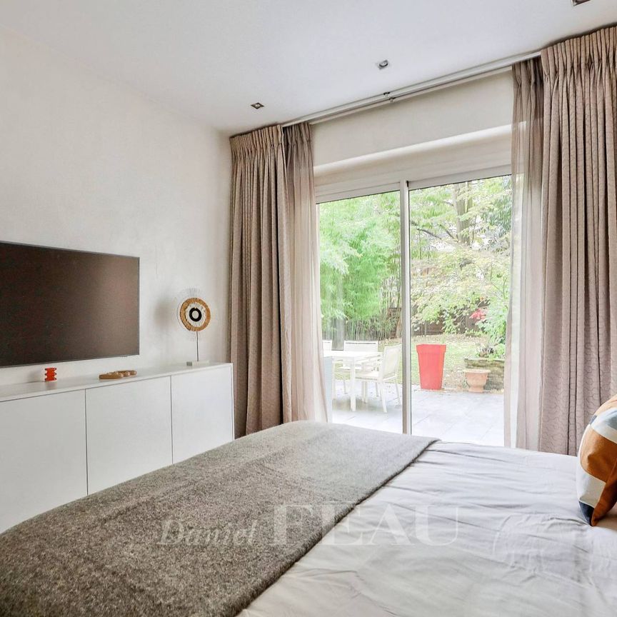 Location appartement, Neuilly-sur-Seine, 5 pièces, 156.17 m², ref 85460383 - Photo 1