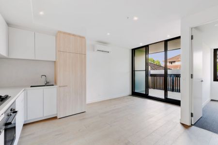 2Bedrooms, 2Bathrooms - Photo 2