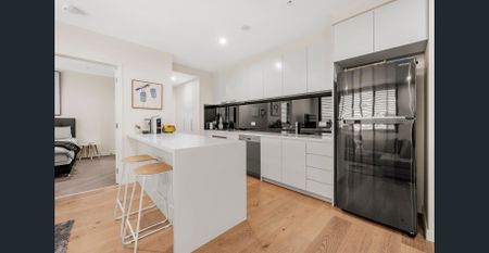 This sparkling 1 bedroom apartment - Photo 3