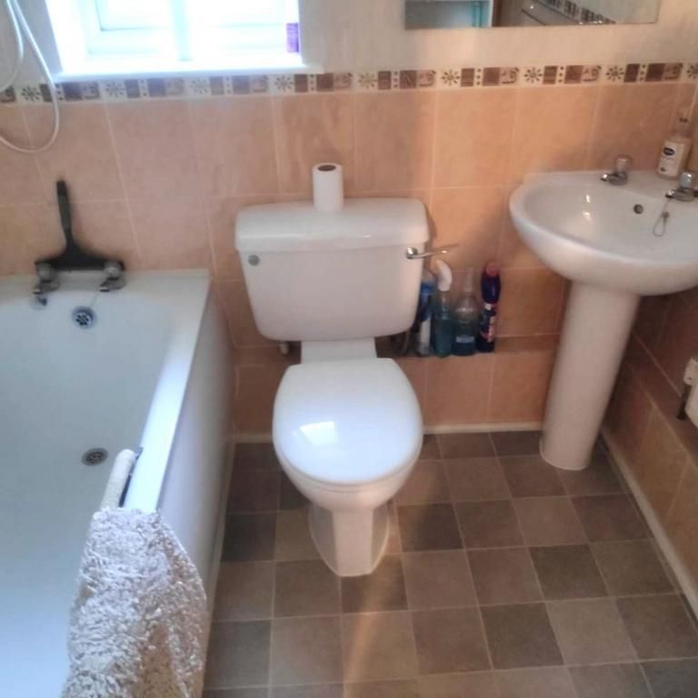 2 bedroom maisonette to rent - Photo 1