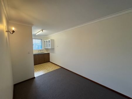 Over 55's Complex - Photo 2