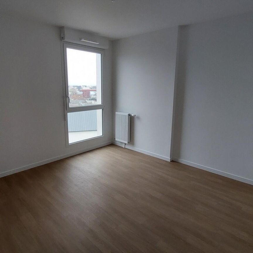location Appartement T2 DE 41.1m² À BEZONS - Photo 1