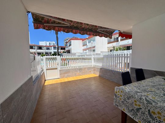 Duplex to rent in Las Marinas, Playa del Inglés, Gran Canaria - Photo 1