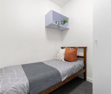 Thinking of selling? Contact our agent - Photo 5