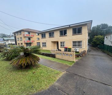 Spacious Three-Bedroom Unit in the Heart of Mount Gravatt - Photo 2